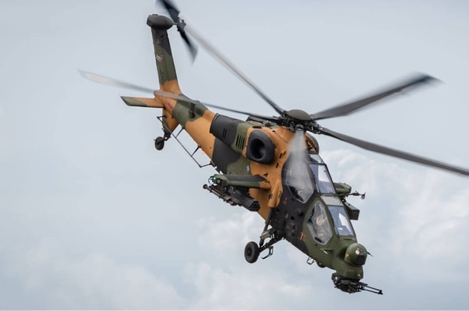 Filipina akan menerima helikopter serang Turki pertama pada Desember
