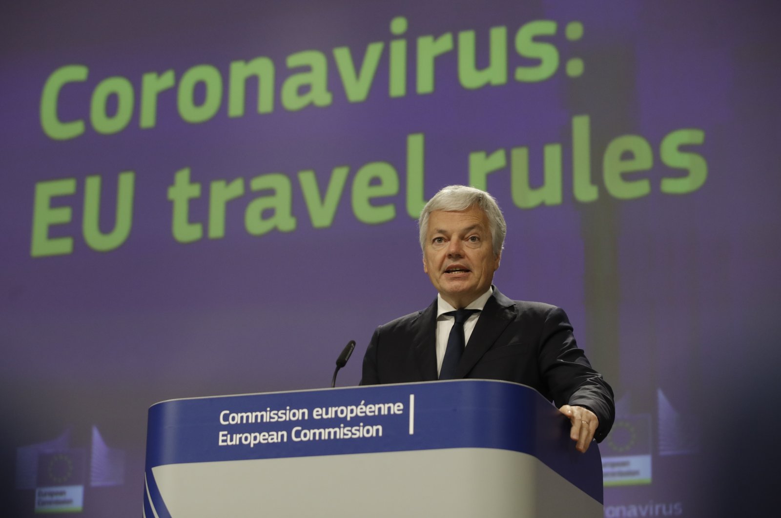 European Commissioner for Justice Didier Reynders gives a press conference on free movement in the EU during the pandemic, in Brussels, Belgium, Nov. 25 2021. (EPA Photo)