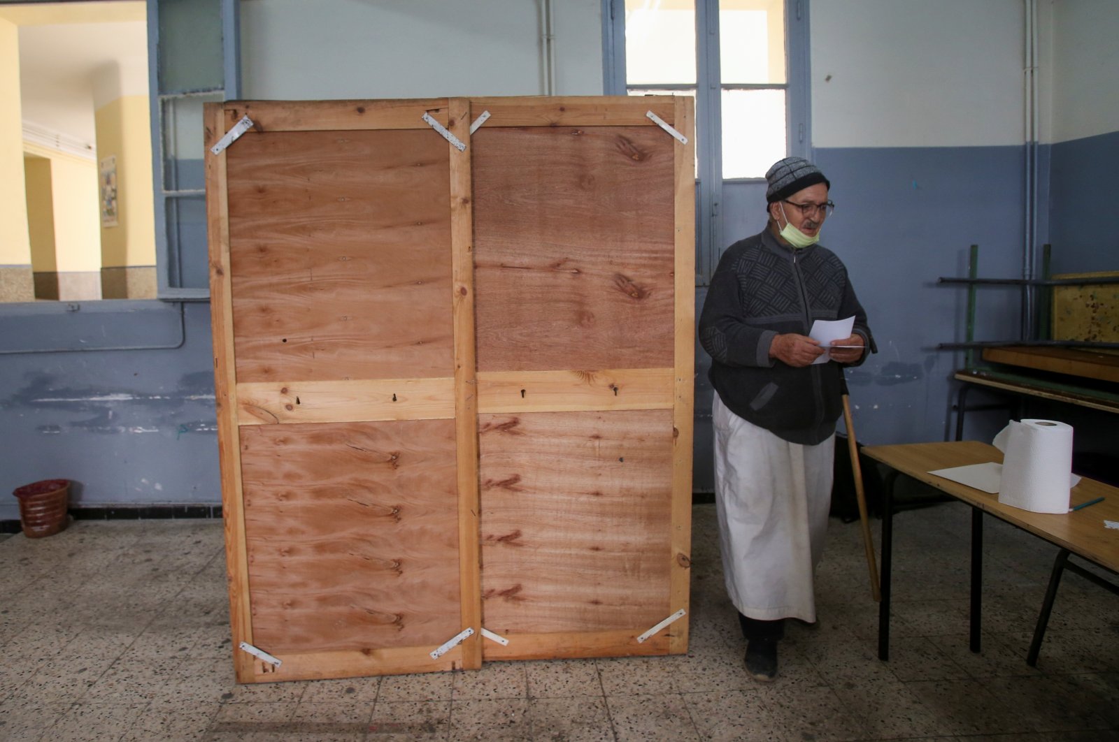 A man in a polling station waiting to cast his vote during the local elections, in Algiers, Algeria, Nov. 27, 2021. (Reuters Photo)