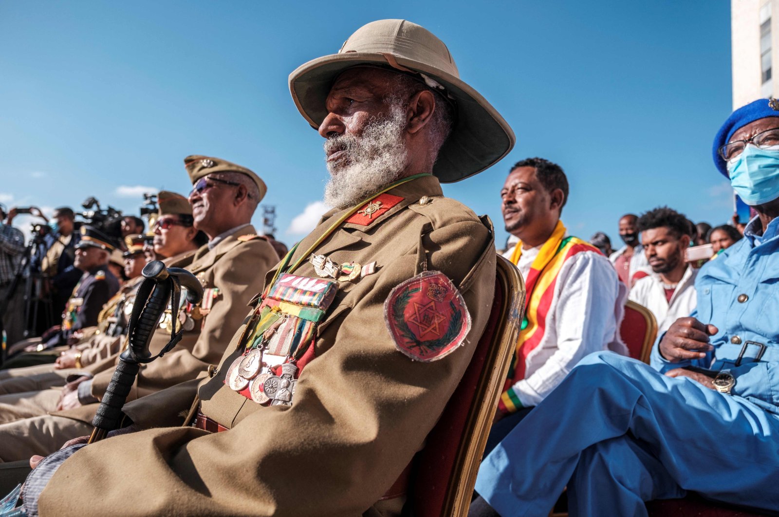 A veteran attends a rally organized by Addis Ababa officials, bringing together artists and athletes headed to visit troops on the front line with rebels of the Tigray People&#039;s Liberation Front (TPLF), in Addis Ababa, Ethiopia, Nov. 27, 2021. (AFP Photo)