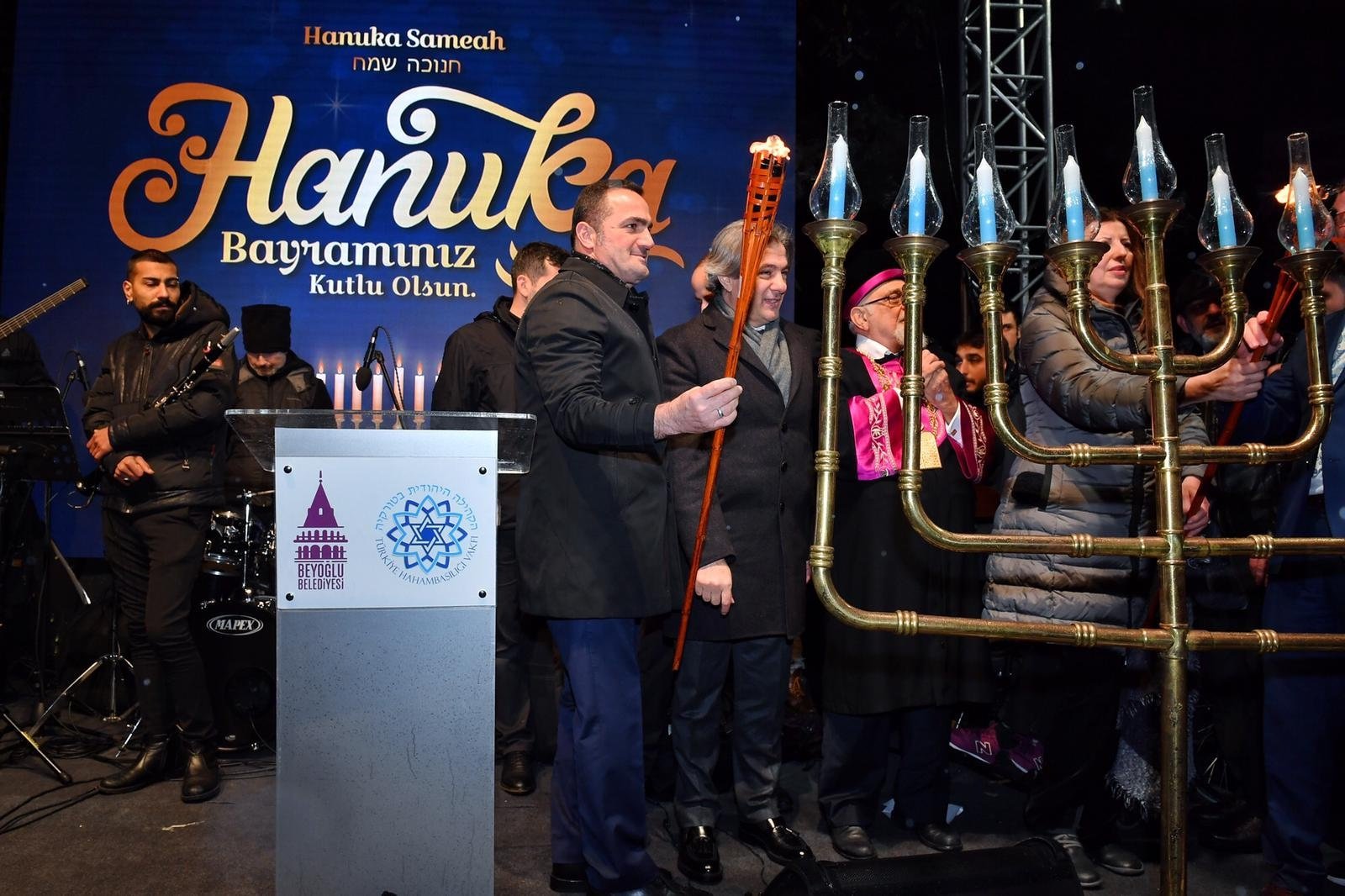 Members of Turkey&#039;s Jewish community attend a ceremony to light a giant menorah in the Galata neighborhood in Istanbul, Turkey, Nov. 29, 2019. (DHA File Photo)