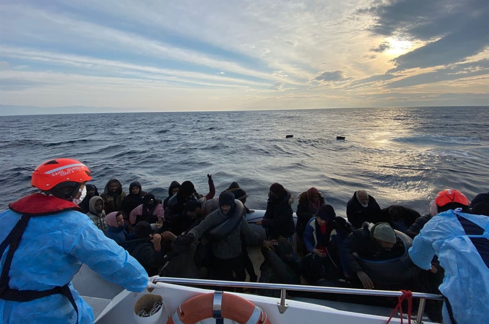 Penjaga pantai Turki menyelamatkan 65 migran yang didorong mundur oleh Yunani