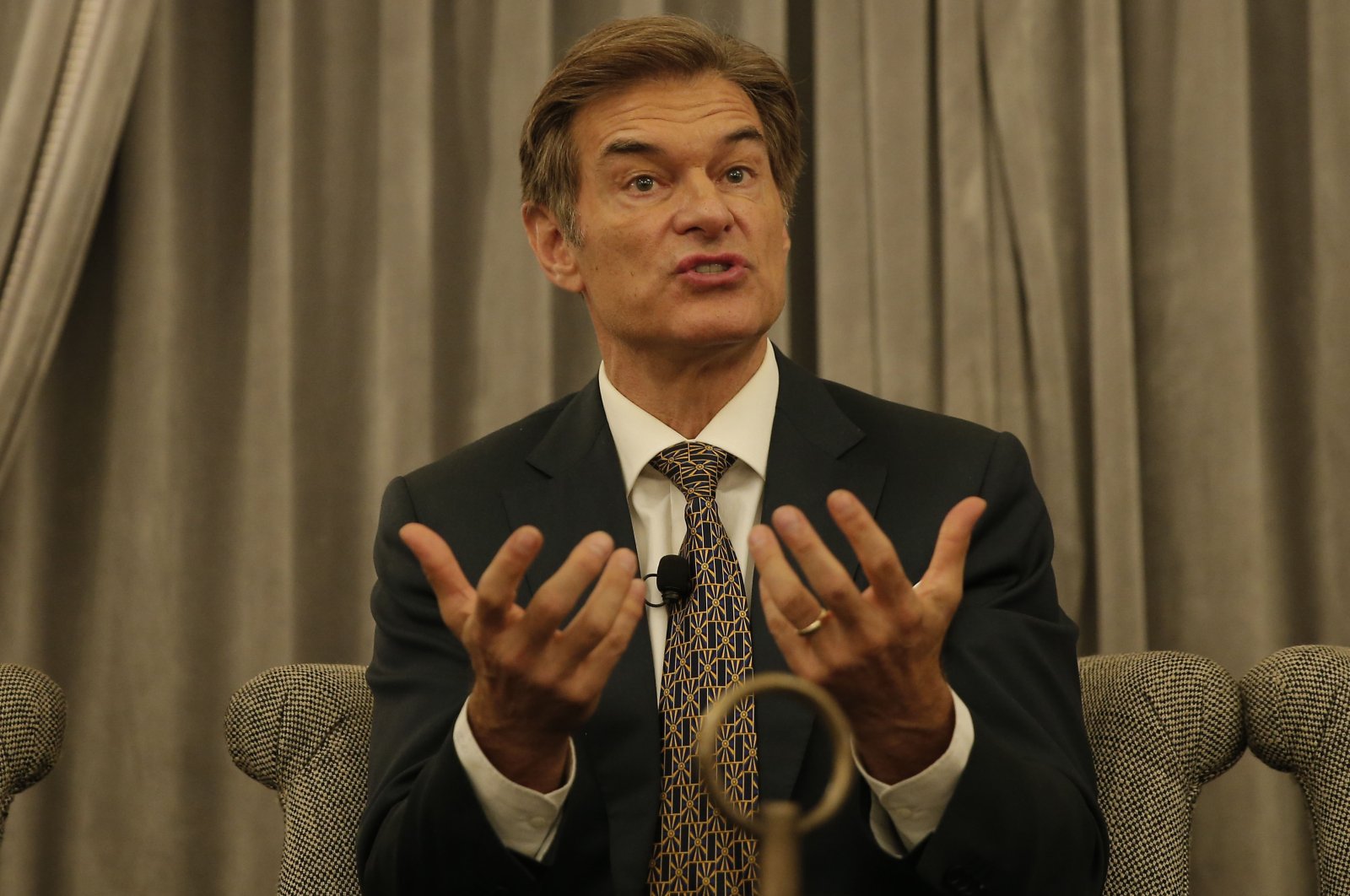 Dr. Mehmet Öz, more widely known as Dr. Oz, speaks at an event in Washington D.C., United States, Sept. 26, 2018. (AA Photo)