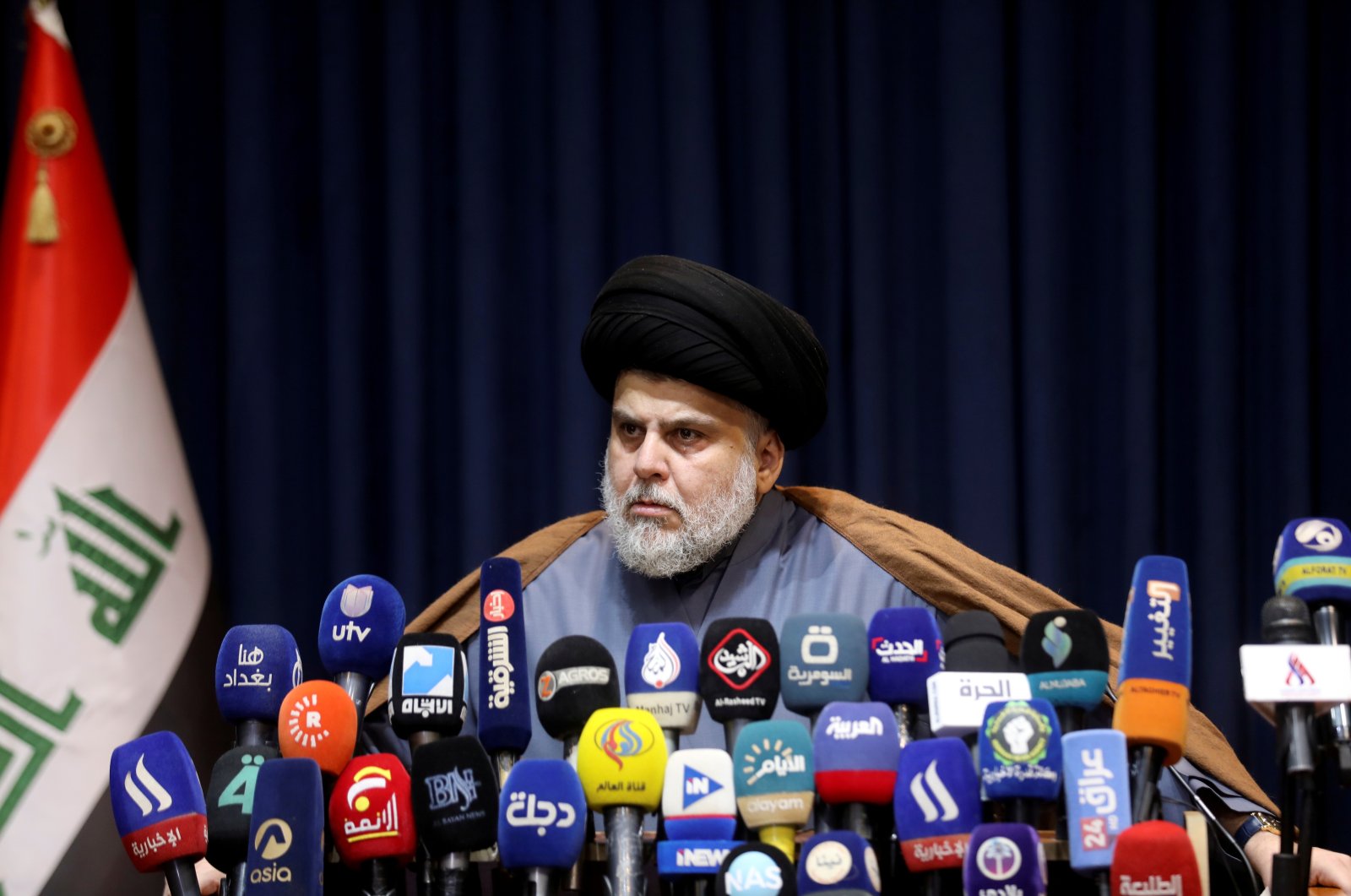 Iraqi Shiite cleric Muqtada al-Sadr attends a news conference in Najaf, Iraq, Nov. 18, 2021. (Reuters Photo)