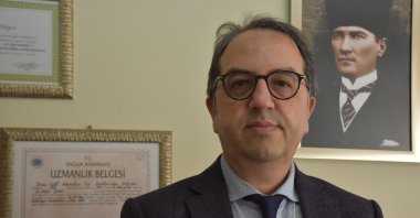 Dr. Alper Sener, member of Turkey's Coronavirus Scientific Advisory Board, Istanbul, Turkey, Dec. 1, 2021. (DHA Photo)