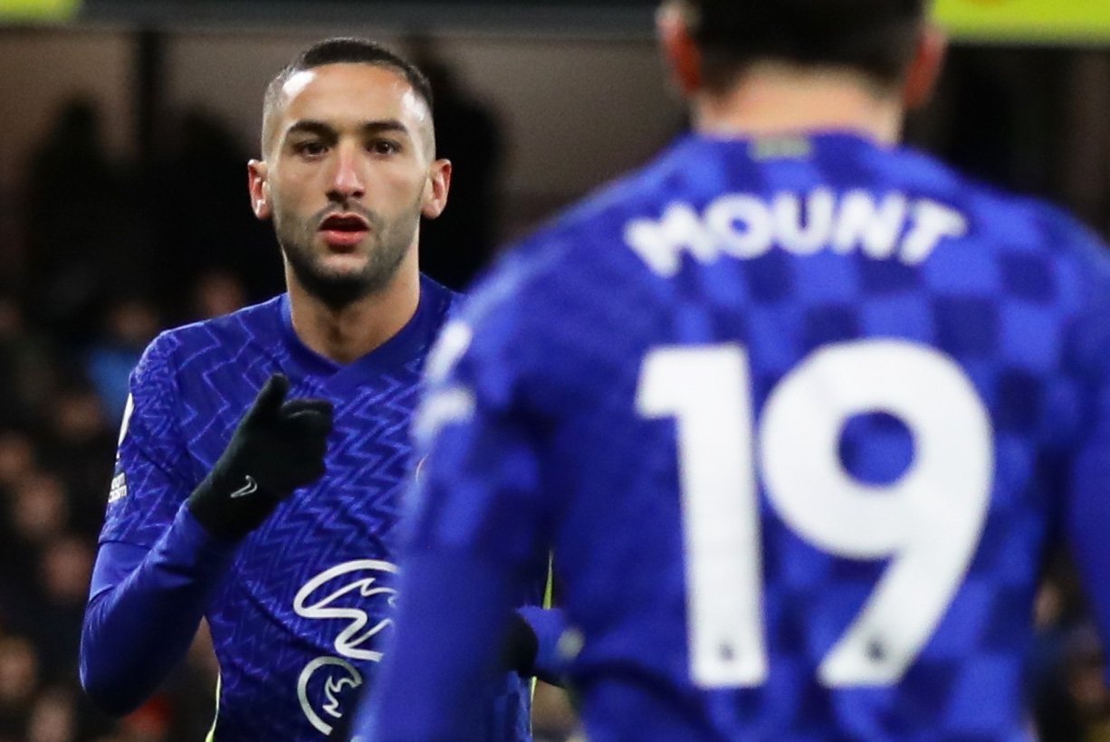 Chelsea's Hakim Ziyech celebrates with teammate Mason Mount after scoring in a Premier League game against Watford at Vicarage Road, Watford, England, Dec. 1, 2021. (Reuters Photo)