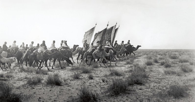 Abdulaziz bin Abdul Rahman Al Saud's army on the march near Habala, Saudi Arabia, photographed by British envoy Captain William Shakespear on Jan. 1911. (Getty Images)
