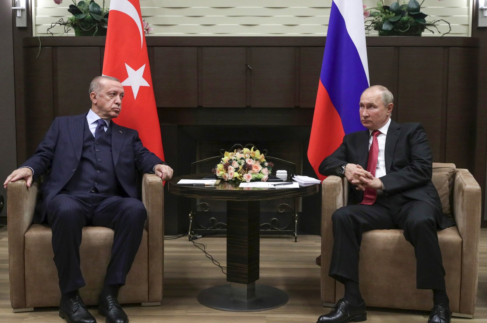 Erdogan membahas hubungan Turki-Rusia dengan Putin