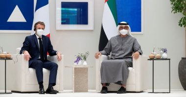 French President Emmanuel Macron (L) meets with Abu Dhabi's Crown Prince Sheikh Mohammed bin Zayed Al Nahyan (MBZ) in Abu Dhabi, United Arab Emirates, Dec. 3, 2021. (Reuters Photo)