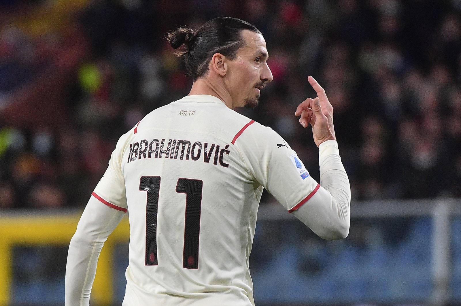 “Takut berhenti” bermain: Ibrahimovic ingin mengakhiri karir di Milan