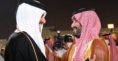 Qatar's Emir Sheikh Tamim bin Hamad Al-Thani receives Saudi Crown Prince Mohammed bin Salman in Doha, Qatar, Dec. 8, 2021. (Qatar News Agency/Reuters)