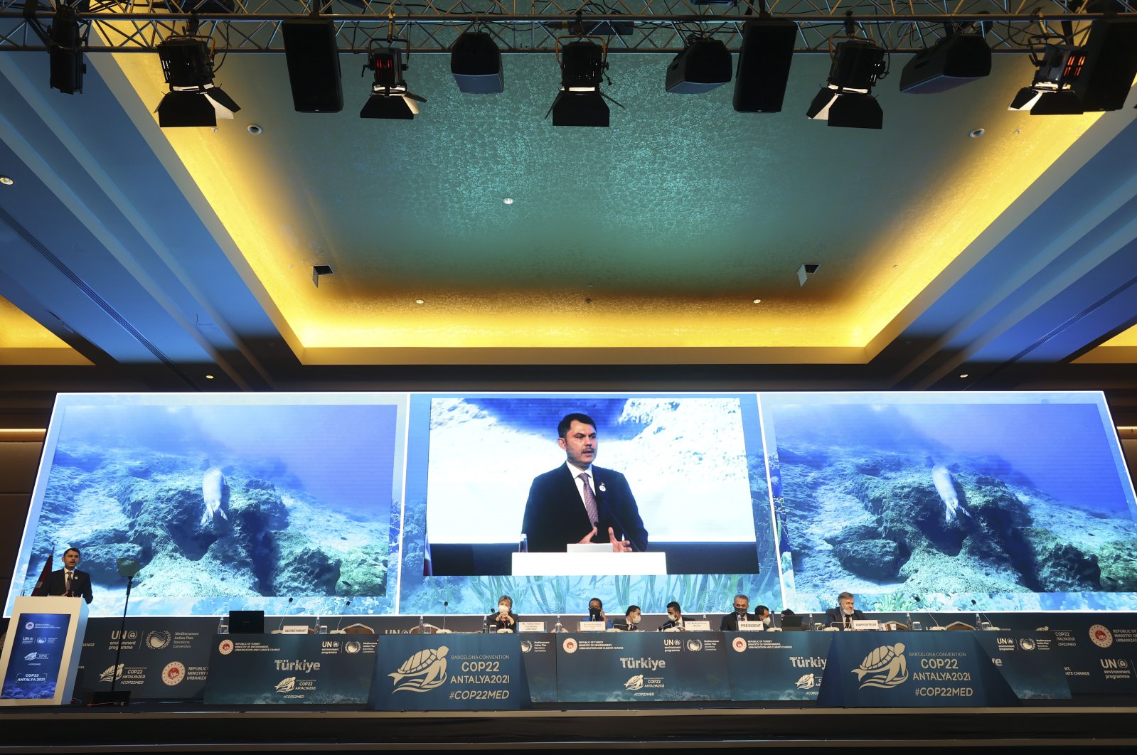 Minister of Environment, Urbanization and Climate Change Murat Kurum addresses the ministerial meeting in Antalya, southern Turkey, Dec. 9, 2021. (COURTESY Minister of Environment, Urbanization and Climate Change )