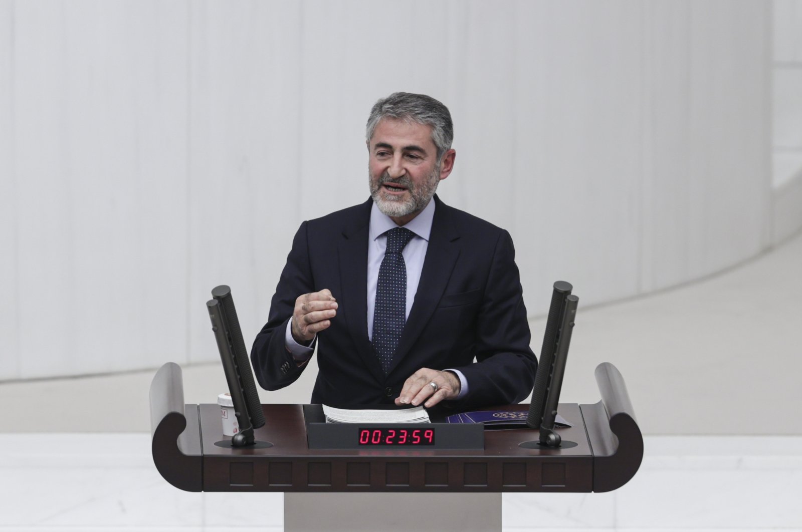 Menteri keuangan Turki yang baru diangkat menjanjikan disiplin fiskal
