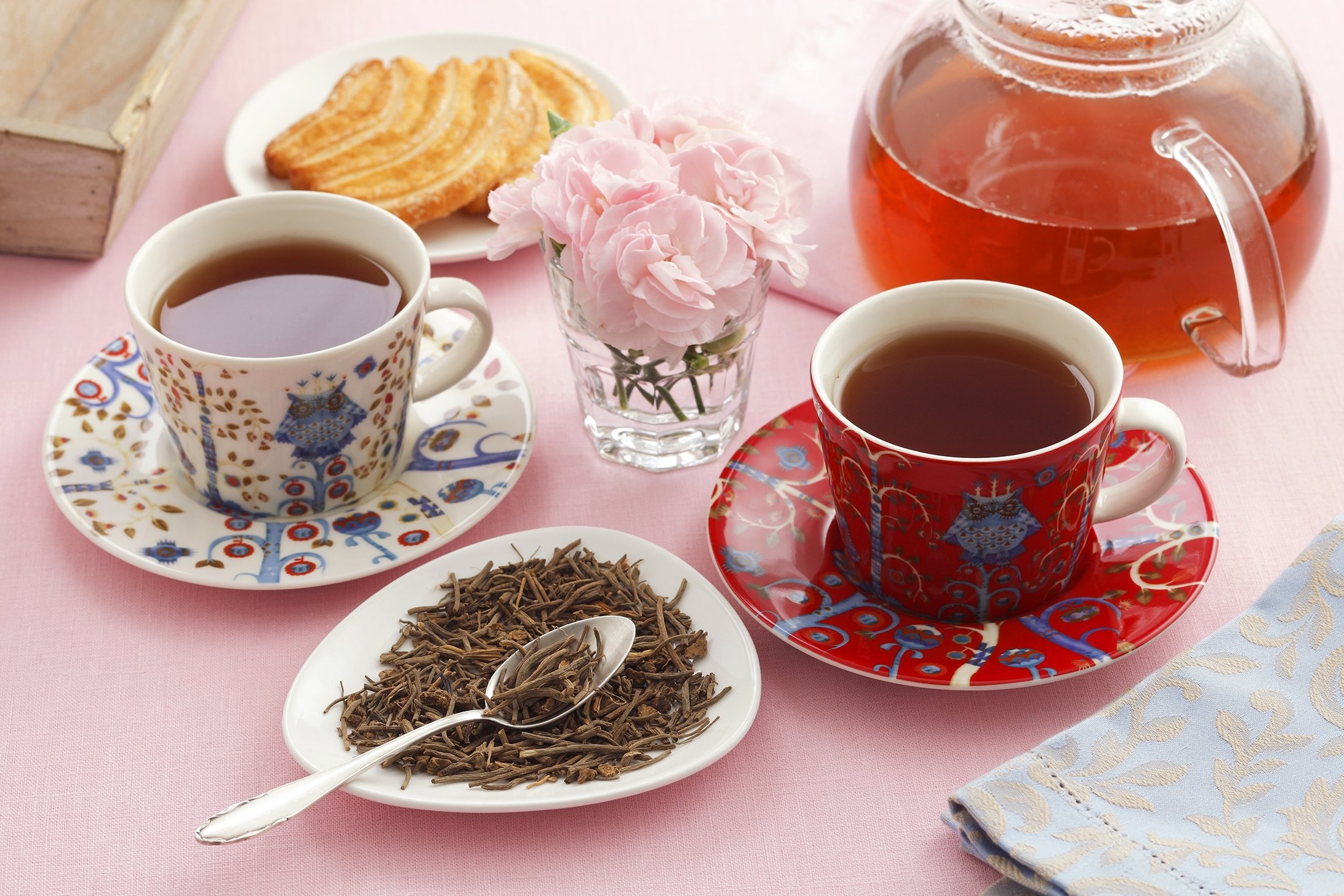 Valerian root tea. (Shutterstock Photo) 