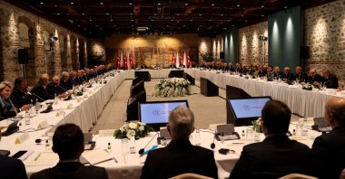 Treasury and Finance Minister Nureddin Nebati meets business representatives and private and public bank executives, in Istanbul, Turkey, Dec. 11, 2021. (AA Photo)