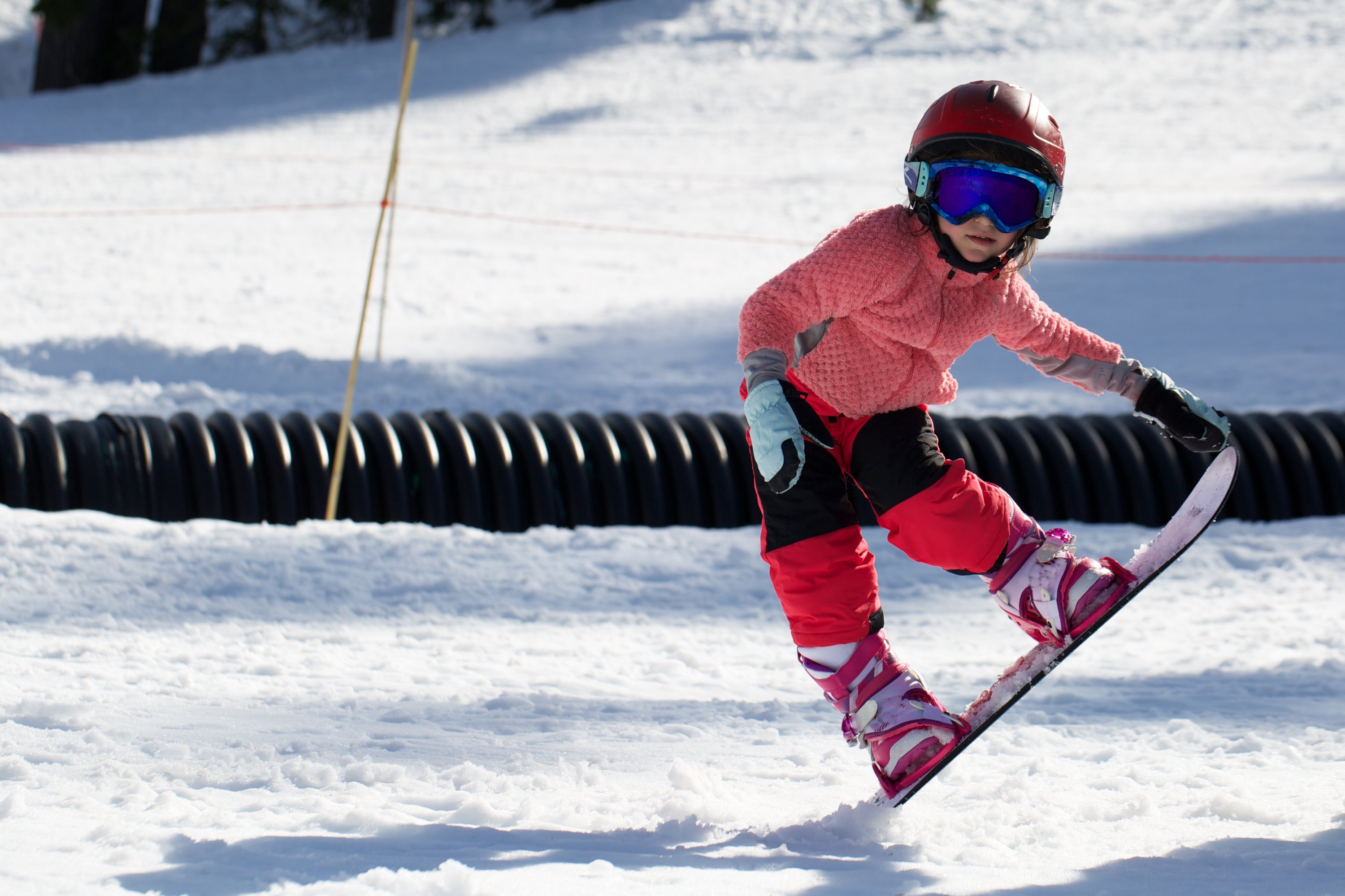 Pakar ski mengatakan orang tua dapat membantu anak-anak mereka dengan mengajari mereka sejak dini.  (Foto Shutterstock) 