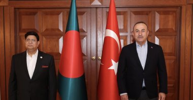 Foreign Minister Mevlüt Çavuşoğlu (R) hosts Bangladesh&#039;s Foreign Minister Abdul Momen in the capital Ankara, Turkey, Dec. 13, 2021. (AA Photo)