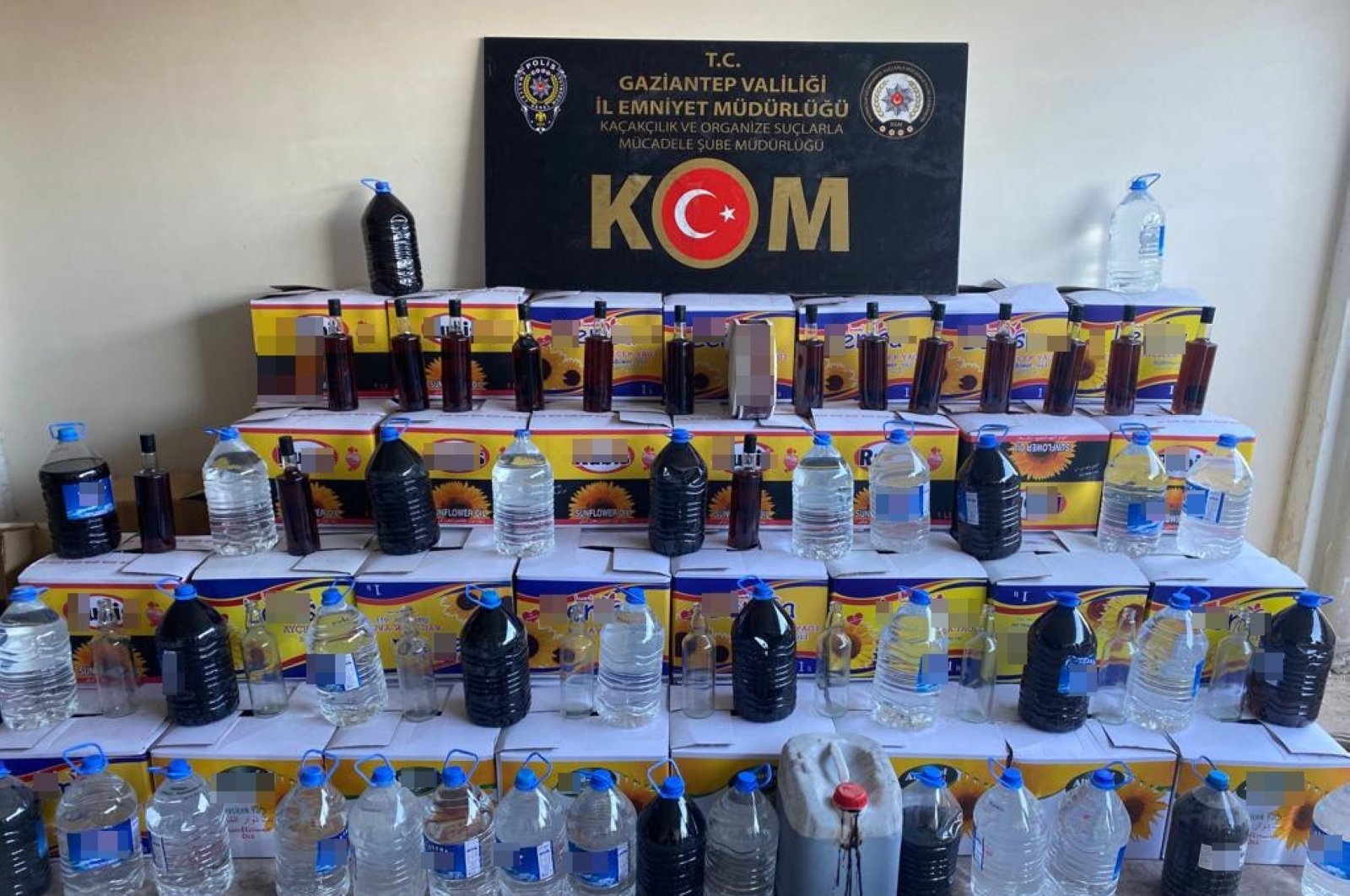 6 meninggal setelah minum bajakan, alkohol buatan sendiri dalam 1 minggu di Turki