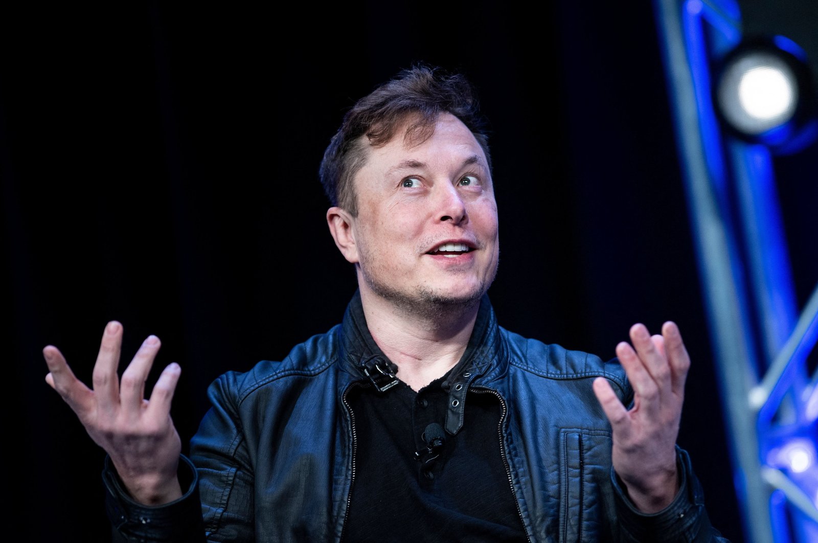 Majalah Time memilih Elon Musk sebagai orang terbaik tahun ini