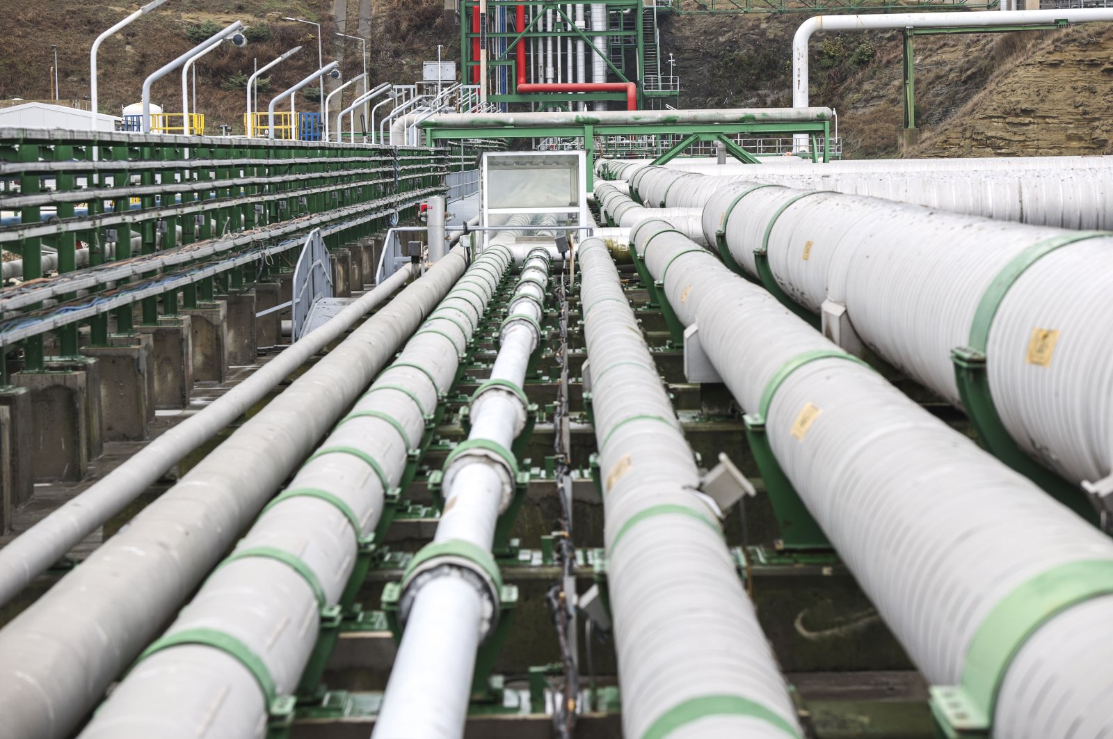 Fasilitas penyimpanan gas dan LNG Turki bersiap untuk menghadapi permintaan musim dingin