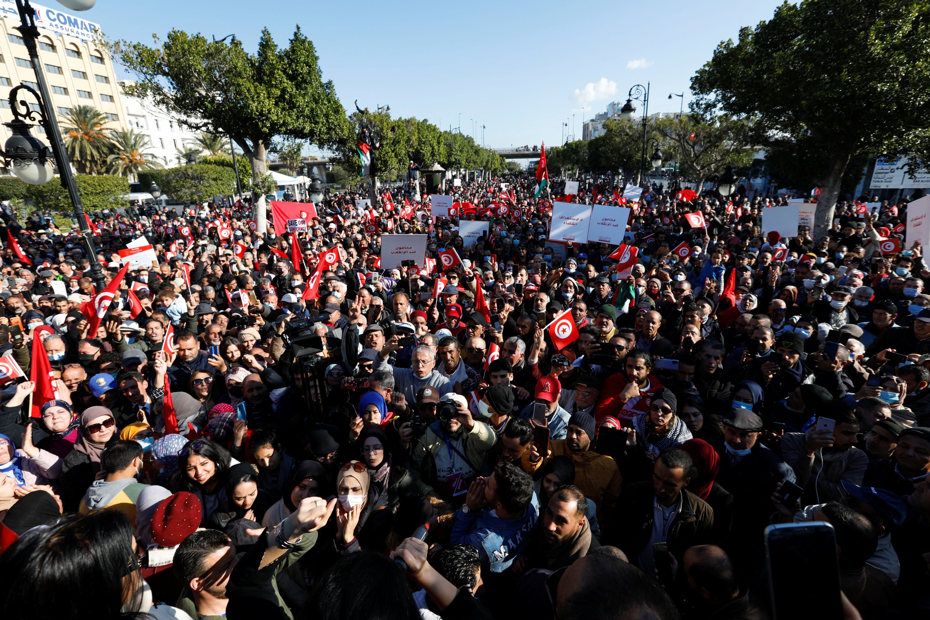 People protest against Tunisian President Kais Saied's seizure of governing power and declaration of putting a new constitution to a public referendum, in Tunis, Tunisia, Dec. 17, 2021. (Reuters Photo)