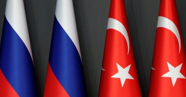 Flags of Turkey and Russia are seen ahead of a news conference after a Syria summit, in Istanbul, Turkey, Oct. 27, 2018. (Reuters File Photo)