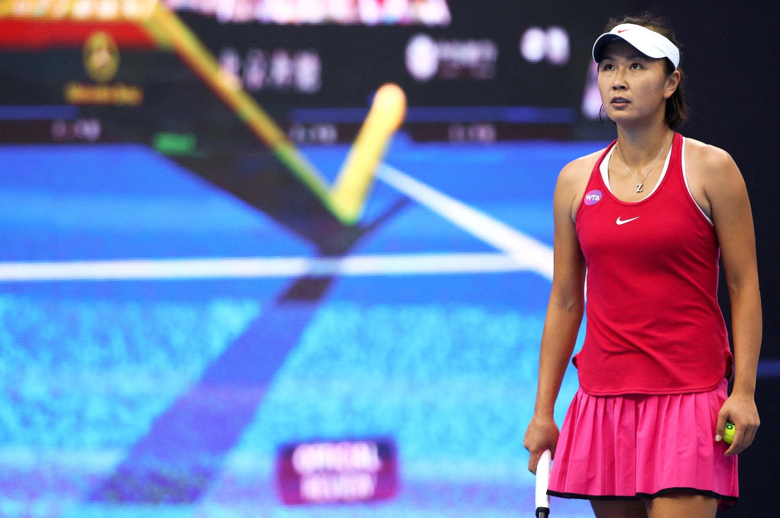China&#039;s Peng Shuai reacts to a challenge call as she plays against France&#039;s Caroline Garcia, Oct. 5, 2016. (Reuters File Photo)
