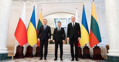 Ukrainian President Volodymyr Zelenskyy hosts a summit with counterparts from Poland, Andrzej Duda, and Lithuania, Gitanas Nauseda, in the Sinegora residence, not far from the small town of Guta, Ukraine, Dec. 20, 2021. (Ukrainian Presidency handout photo via AFP)