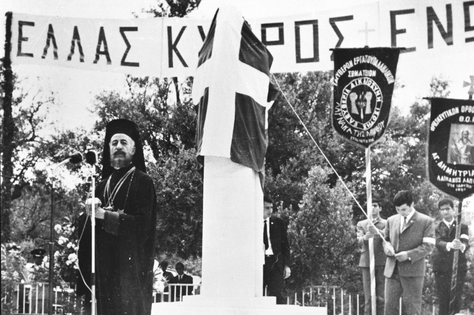 Cyprus President Archbishop Makarios speaks at the opening of an EOKA monument years after the "Bloody Christmas." (AA Photo)