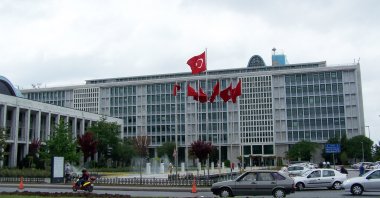 Istanbul Metropolitan Municipality office in Fatih, Istanbul, Turkey, May 20, 2009. (Wikimedia Commons Photo)