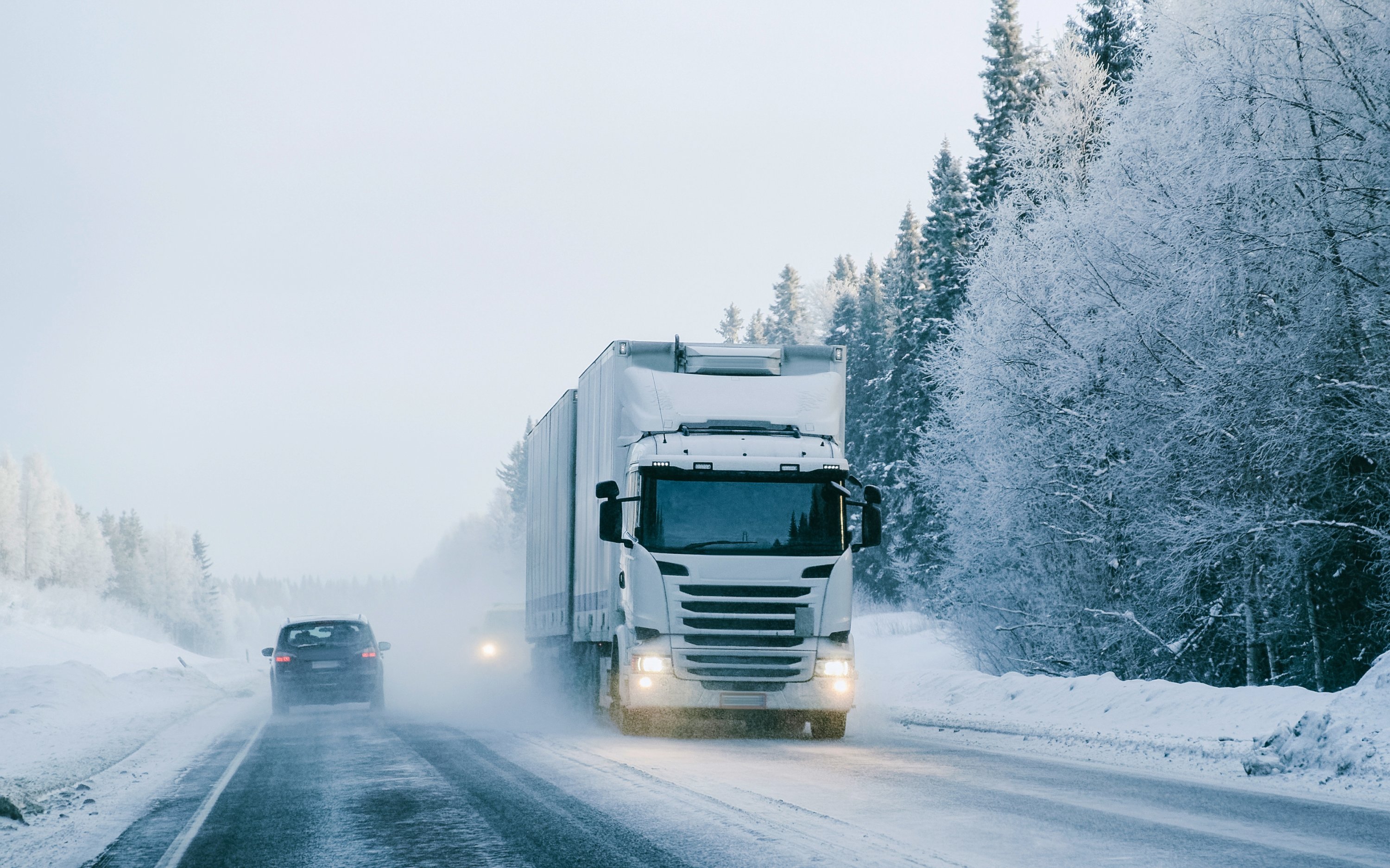 10 Essential Winter Driving Tips For Truck Drivers