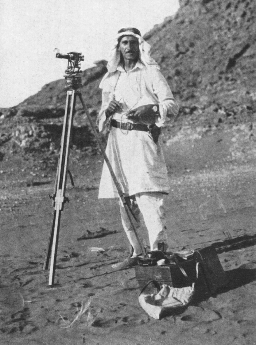 Ahmed Hassanein during his 1923 expedition in the Libyan Desert. (Wikimedia)