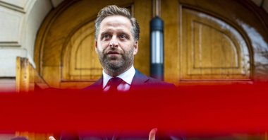 Dutch Health Minister Hugo de Jonge addresses the press after the coronavirus consultation at the ministry in The Hague, on Dec. 29, 2021. (ANP / AFP) 