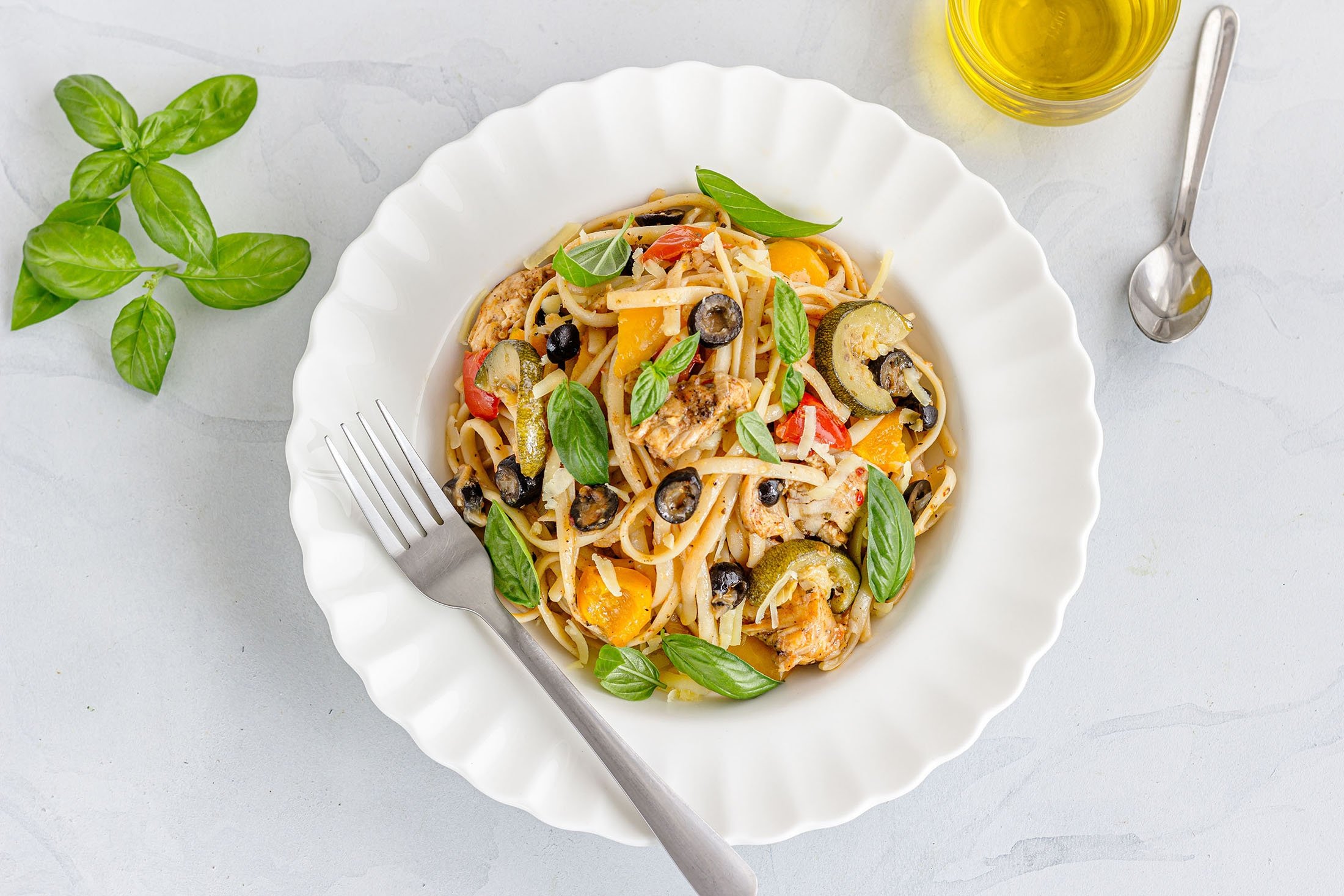 Throw together some leftover chicken and veggies for a quick dinner solution. (Shutterstock Photo)