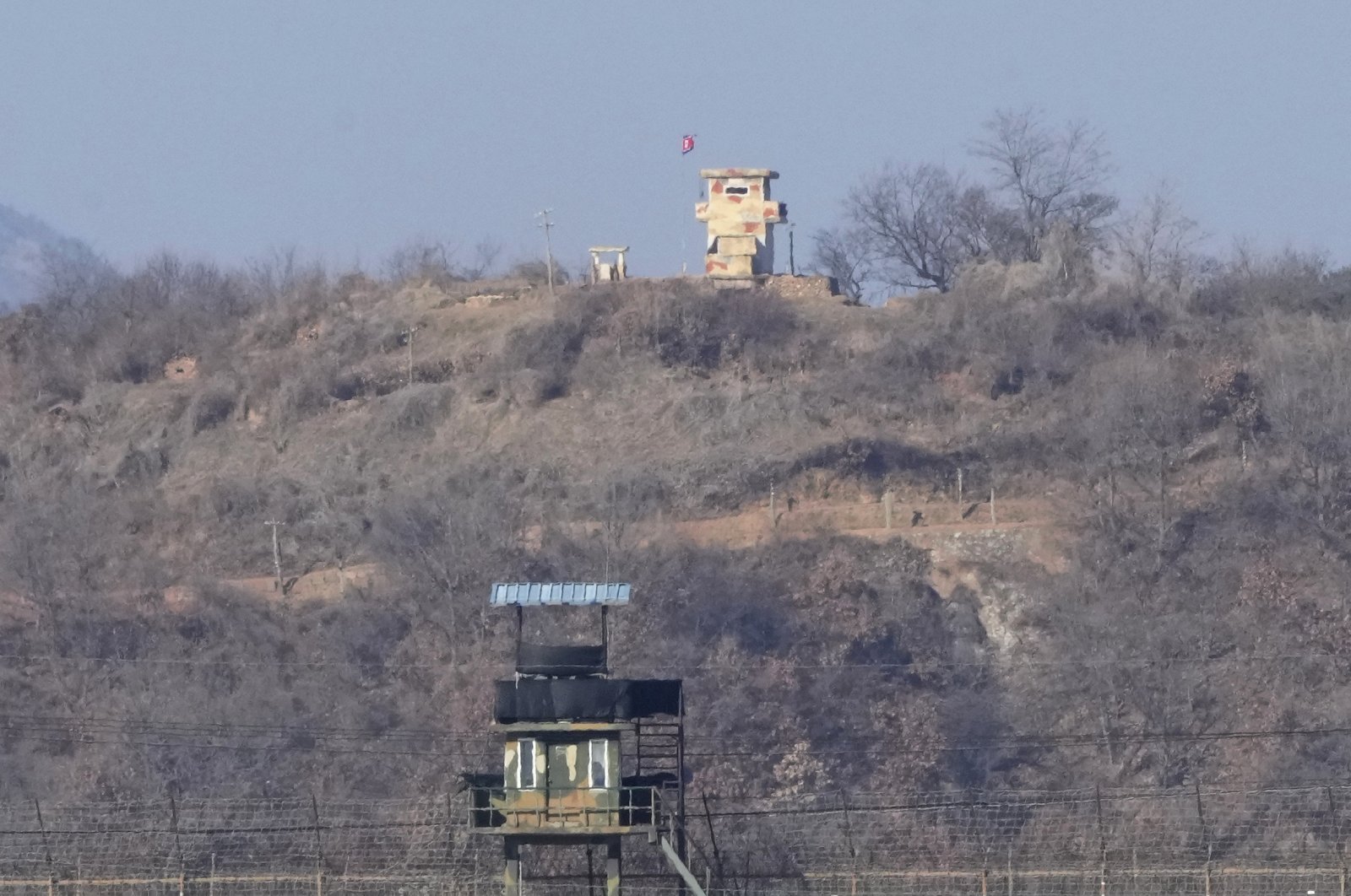 Orang tak dikenal melintasi DMZ ke Korea Utara dari Selatan
