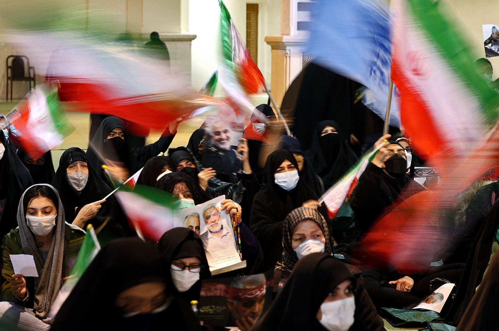 Iran bersumpah akan membalas dendam atas pembunuhan Soleimani kecuali Trump mencoba
