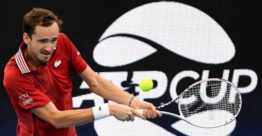Russia&#039;s Daniil Medvedev in action against Italy&#039;s Matteo Berrettini during their men&#039;s singles tie at the 2022 ATP Cup, Sydney, Australia, Jan. 6, 2022. (AFP Photo)
