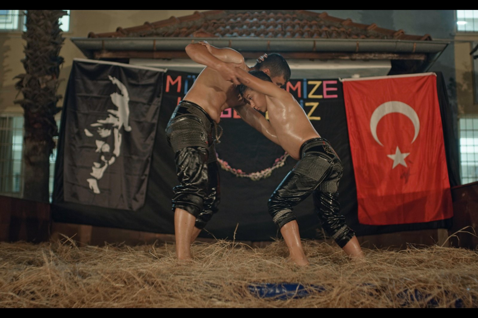 A scene from &quot;Kıspet&quot; movie.