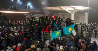 Protesters take part in a rally over a hike in energy prices in Almaty, Kazakhstan, Jan. 5, 2022. (AFP Photo)