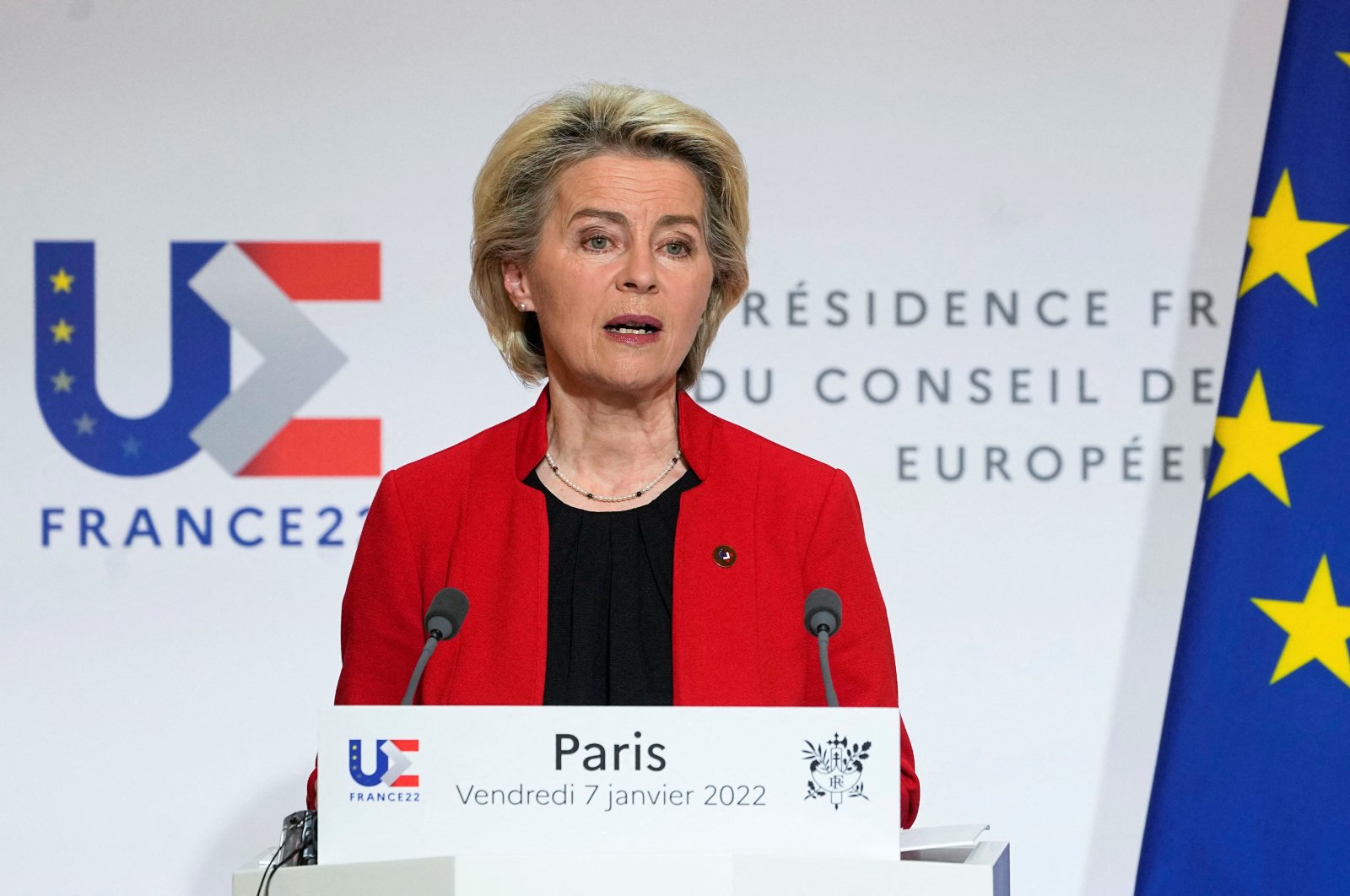 European Commission President Ursula von der Leyen speaks as she participates in a media conference with French President Emmanuel Macron after a meeting at the Elysee Palace in Paris, France, Jan. 7, 2022. (Reuters Photo)