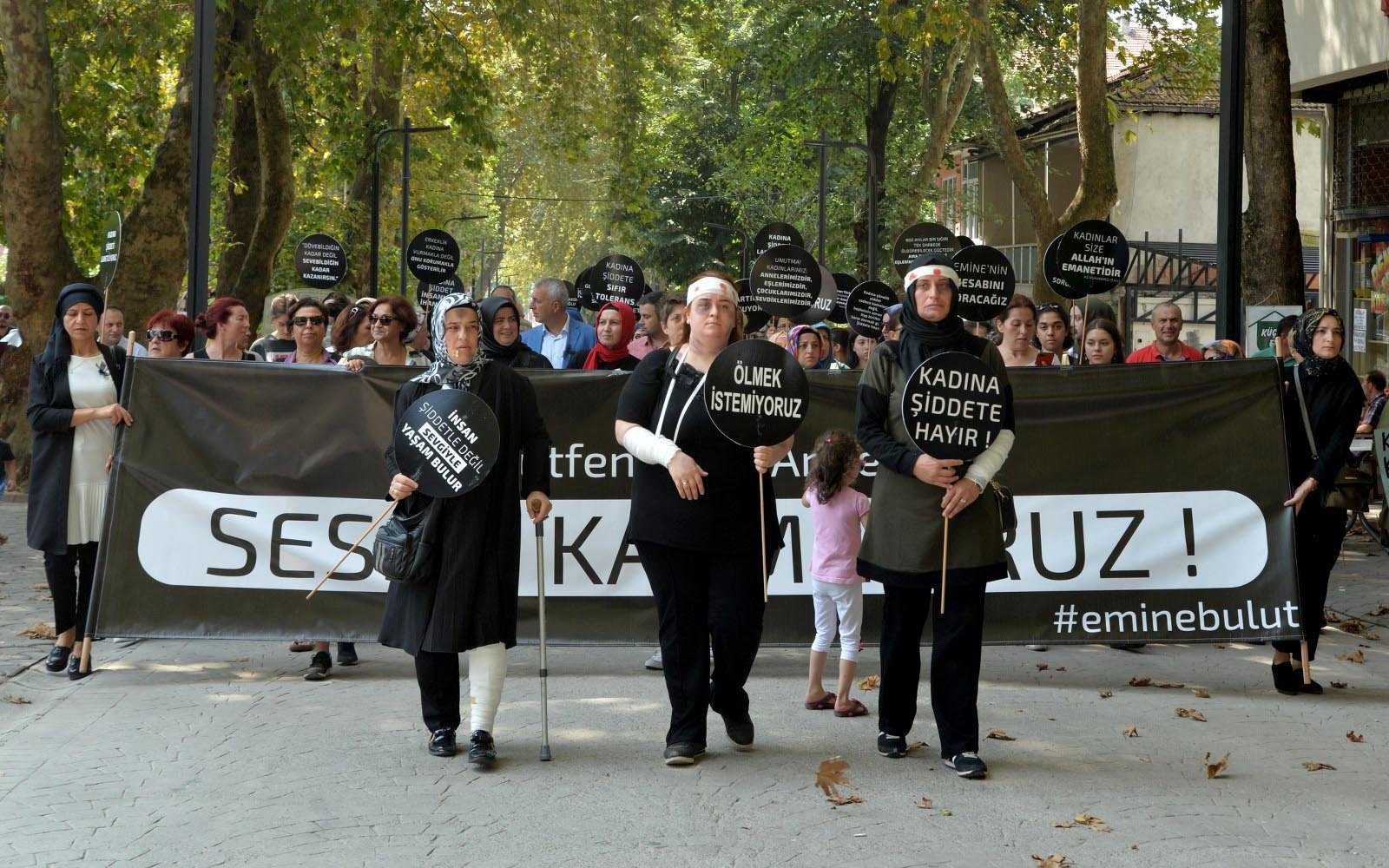 Women stage a protest against femicides, in Sakarya, northwestern Turkey, Aug. 27, 2019. (DHA Photo)