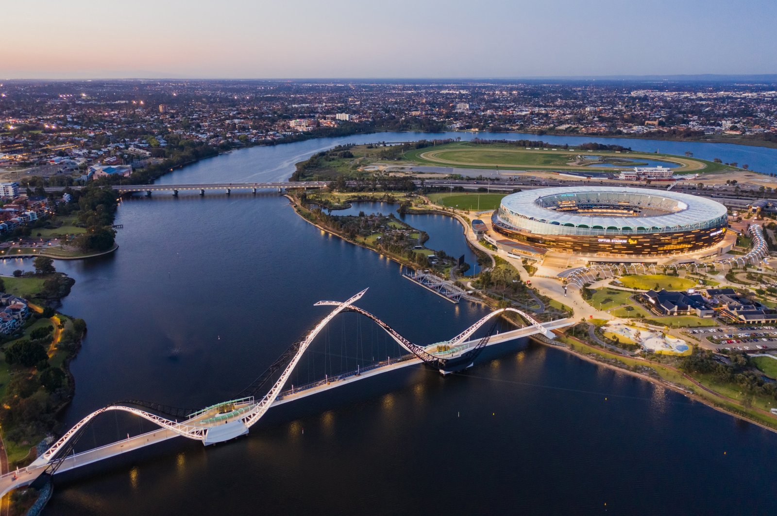 Fast & Furious: Zipline terpanjang Australia dibuka di Perth