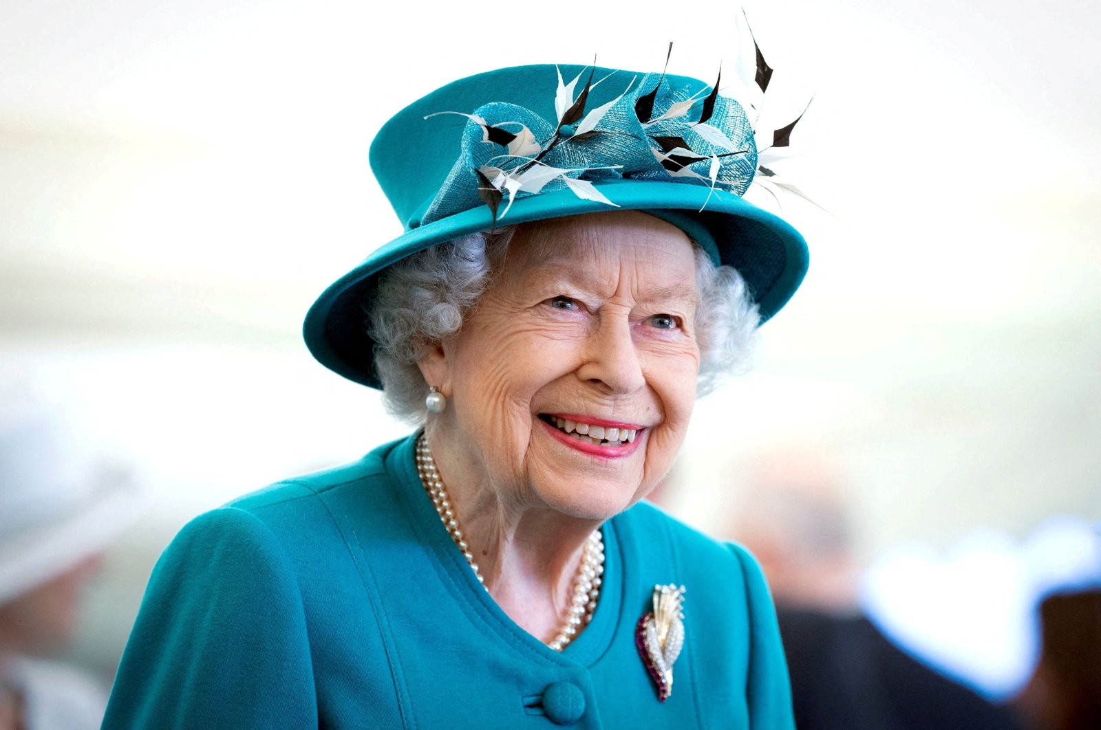 Britain&#039;s Queen Elizabeth II visits the Edinburgh Climate Change Institute at the University of Edinburgh, as part of her traditional trip to Scotland for Holyrood Week, in Edinburgh, Scotland, U.K., July 1, 2021. (Reuters Photo)