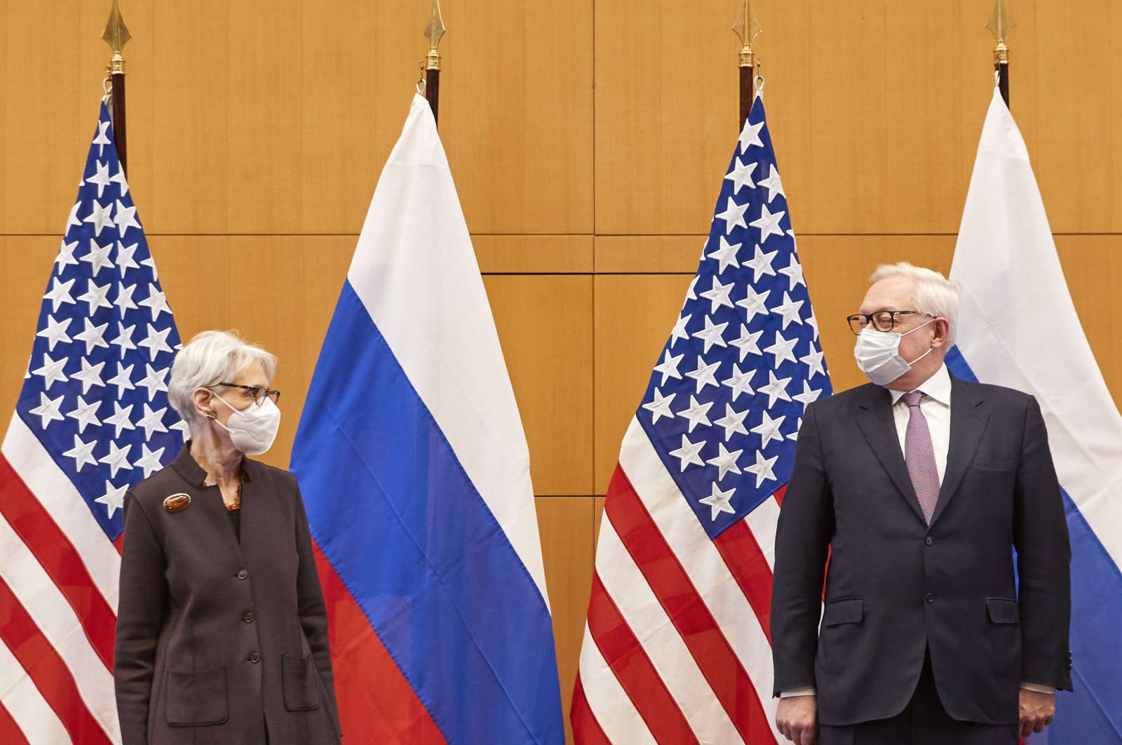 Tidak ada kemajuan antara pembicaraan Rusia-AS di Jenewa tentang Ukraina, NATO