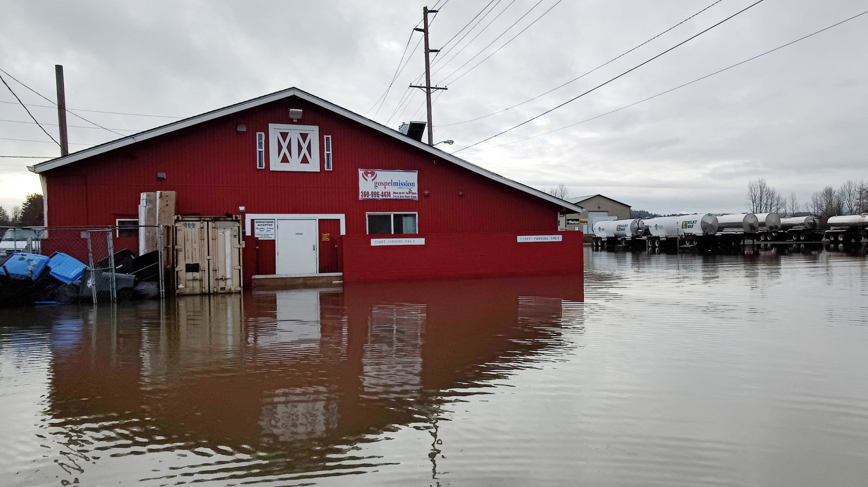 Heavy rains flood US city of Chehalis in Washington Daily Sabah