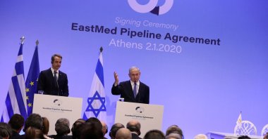 Greek Prime Minister Kyriakos Mitsotakis and Israeli Prime Minister Benjamin Netanyahu attend a joint news conference following the signing of a deal to build the EastMed subsea pipeline from the Eastern Mediterranean to Europe, Athens, Greece, Jan. 2, 2020. (Reuters Photo)
