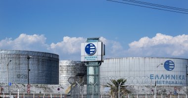 Oil tanks inside a Hellenic Petroleum refinery, Thessaloniki, Greece, June 21, 2017. (Shutterstock Photo)