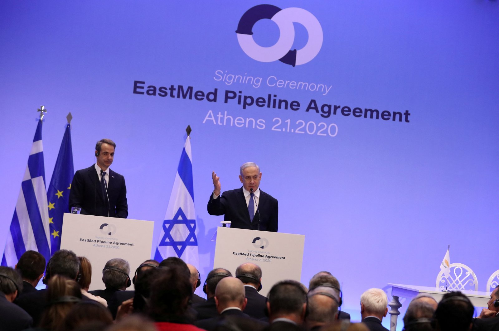 Greek Prime Minister Kyriakos Mitsotakis and Israeli Prime Minister Benjamin Netanyahu attend a joint news conference following the signing of a deal to build the EastMed subsea pipeline from the Eastern Mediterranean to Europe, Athens, Greece, Jan. 2, 2020. (Reuters Photo)