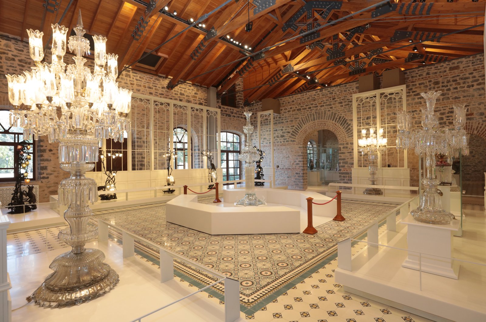 Museum Beykoz menawarkan perjalanan ke masa lalu yang berkilauan dari seni kaca Turki