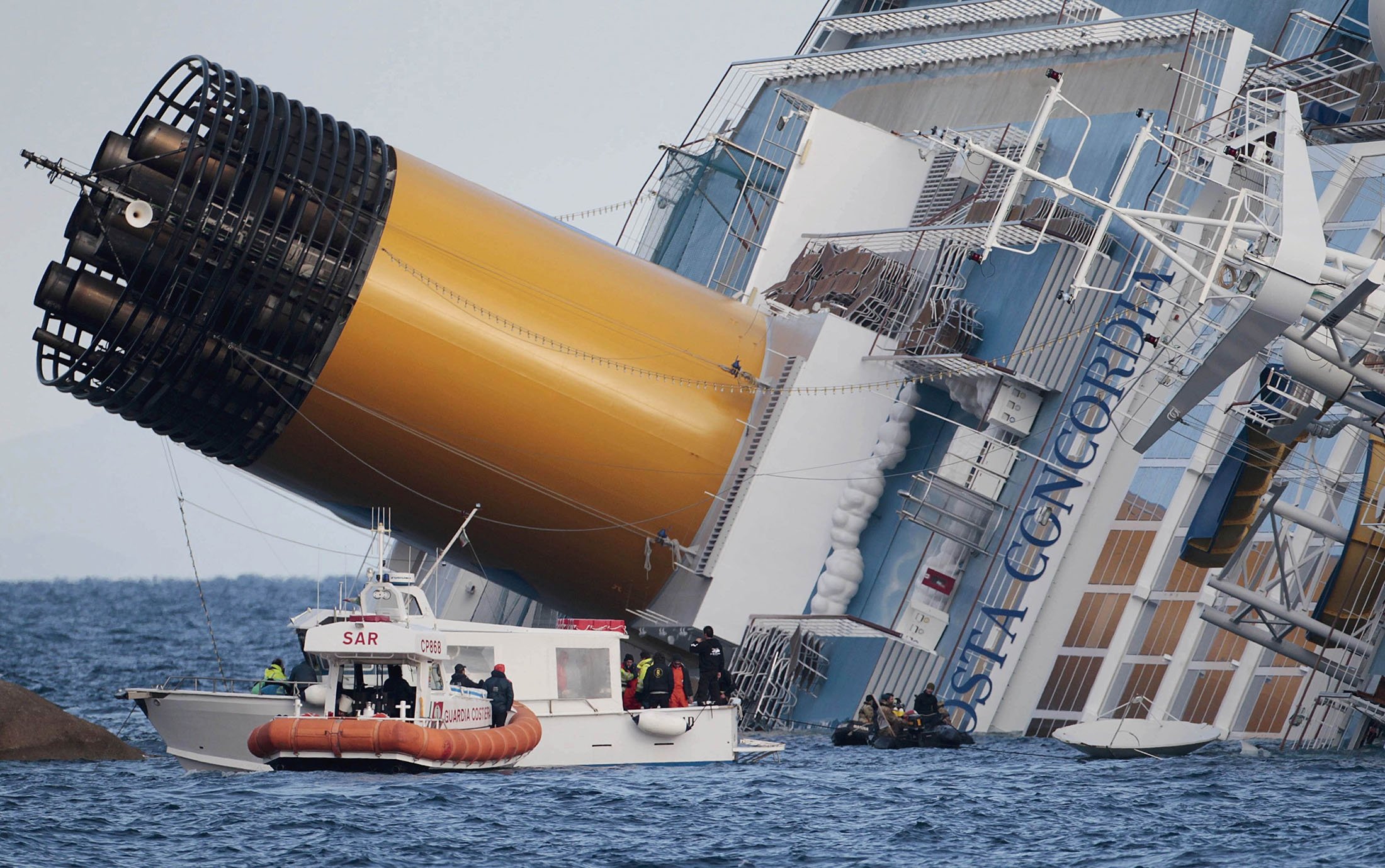sinking of cruise ship costa concordia